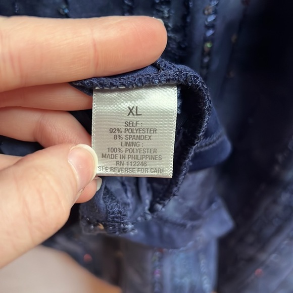 Dressbarn Top - Picture 4 of 7